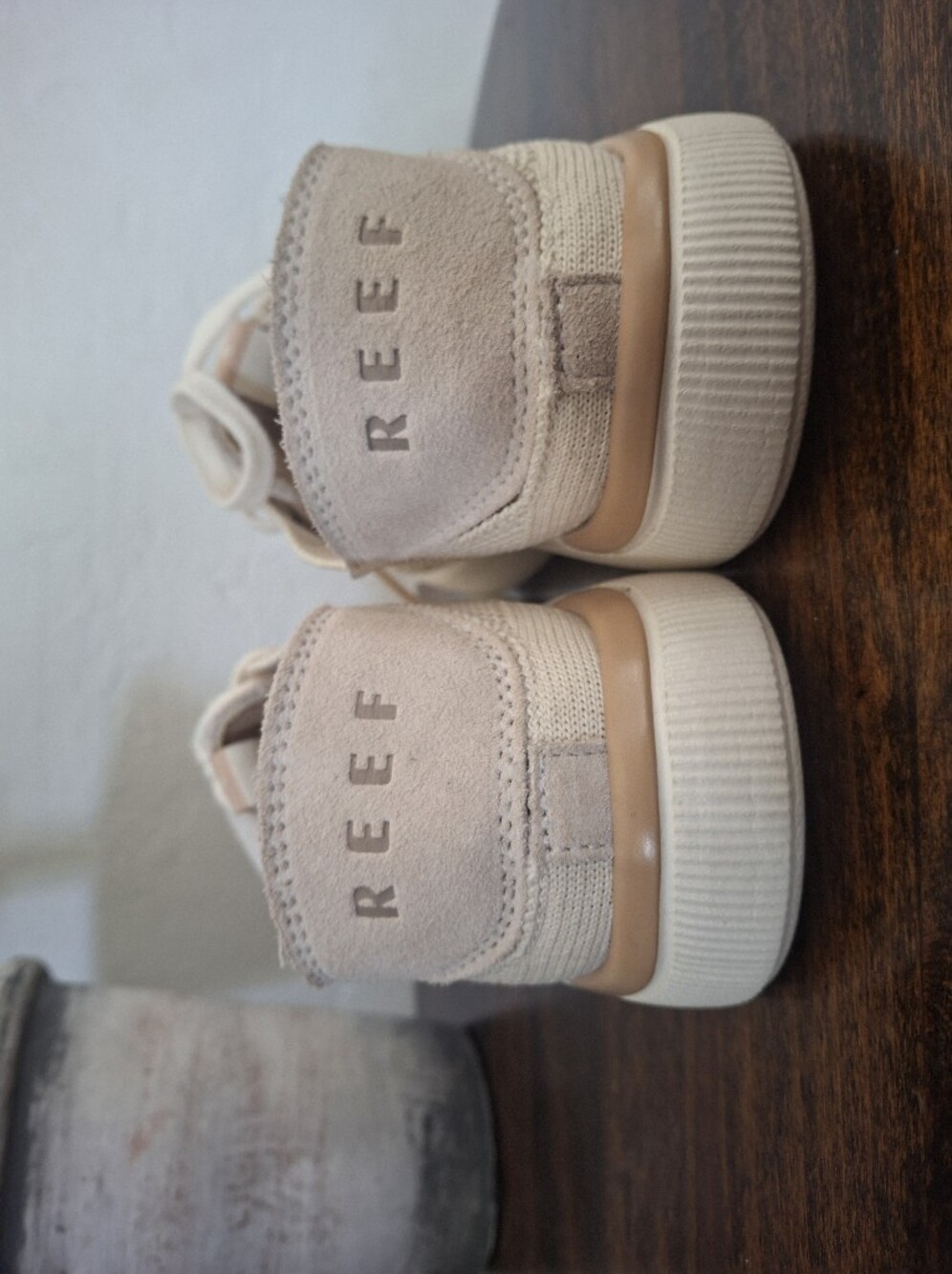 Reef Women's Neptune Sneakers Size 7.5. - Picture 4 of 10